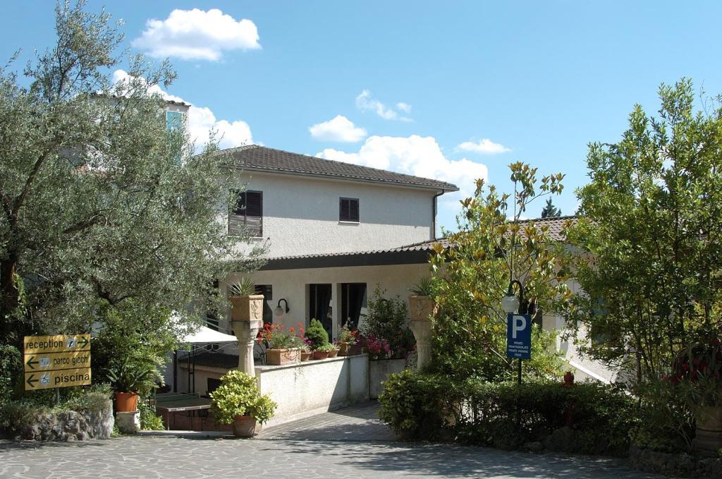 Hotel Le Rocce 马焦内 外观 照片