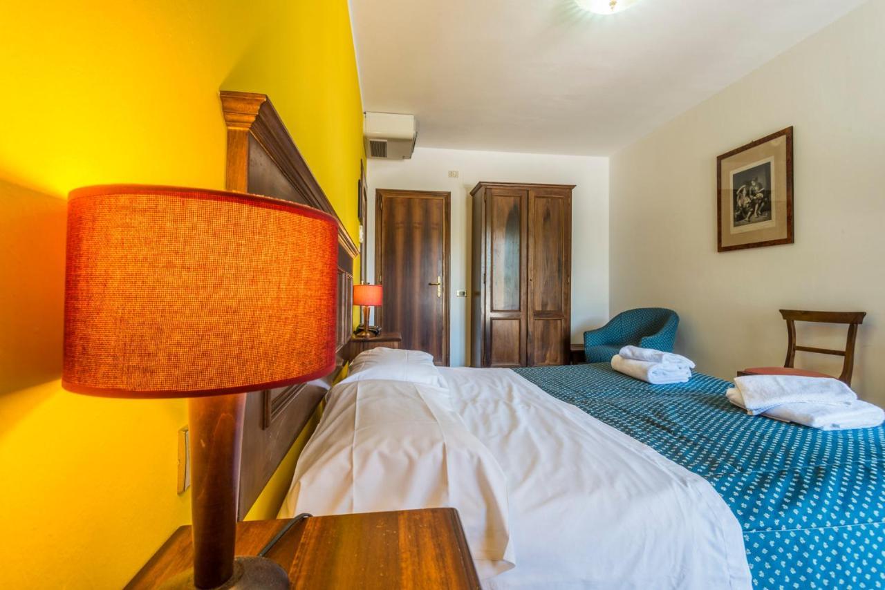 Hotel Le Rocce 马焦内 外观 照片